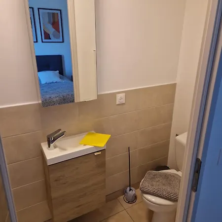 Des Oliviers Climatisee Avec Piscine Privee Villa Volonne